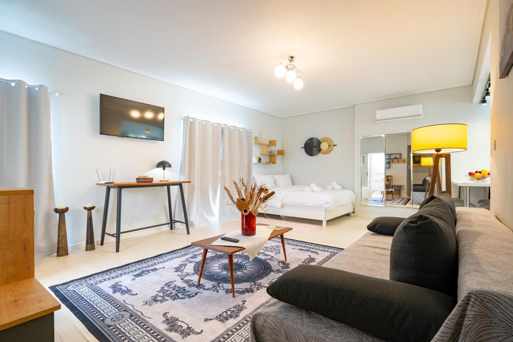 Apartment Oikia Agia Paraskevi For 2 Persons By Mps Athens